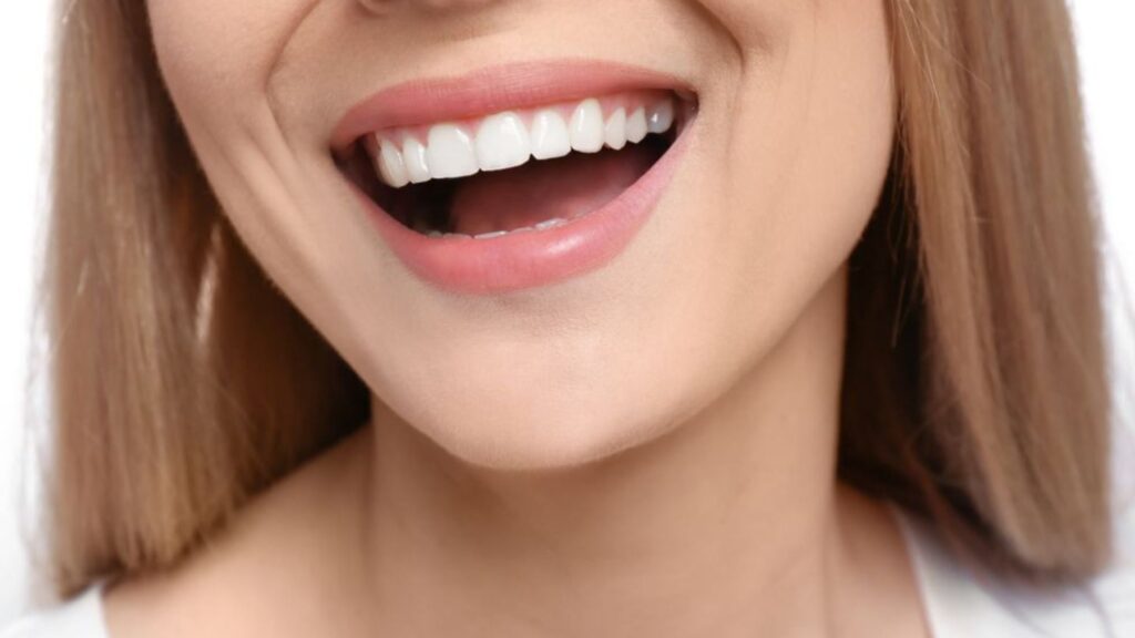 A girl having a beautiful smile