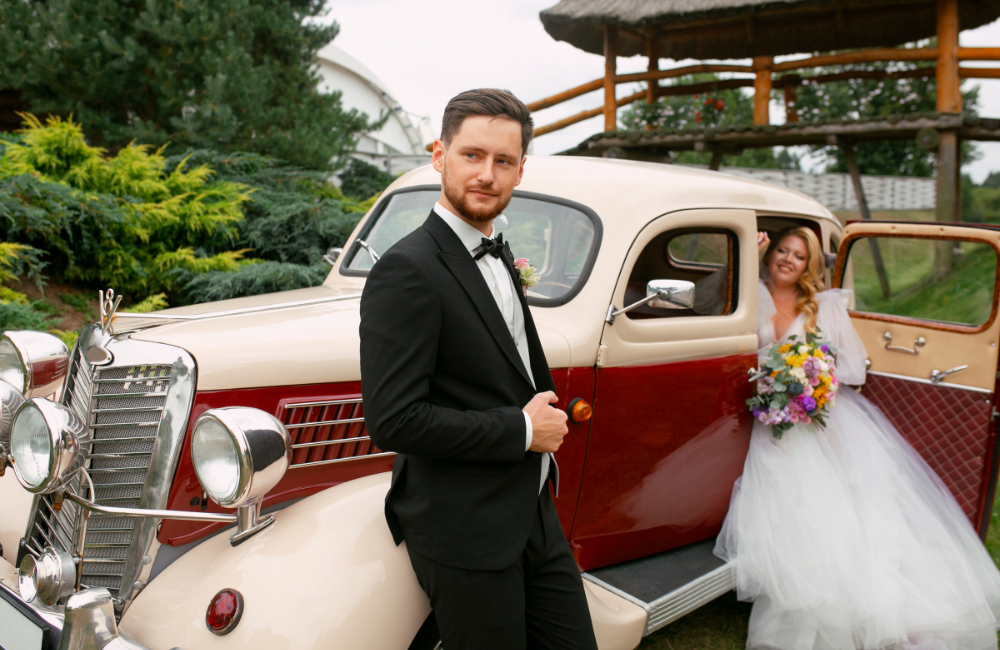 Retro-Themed Wedding Ideas