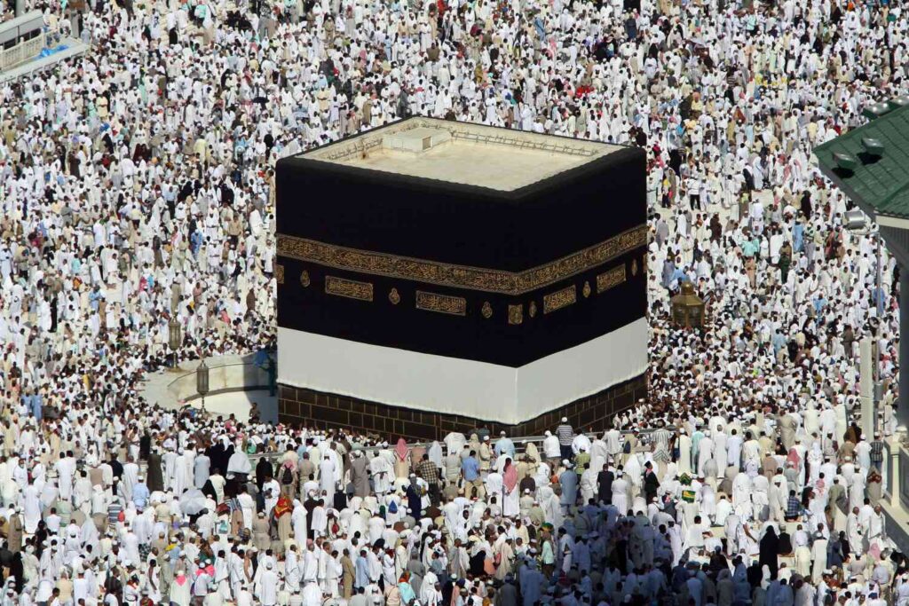 Hajj package 2024 pakistan price and Vip Hajj