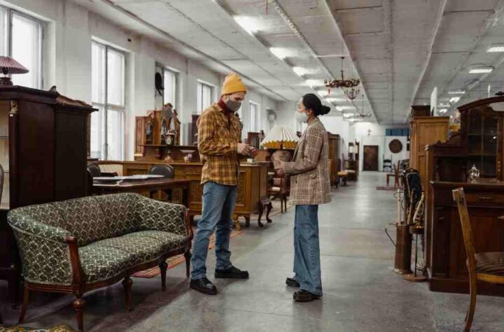 used furniture buyers